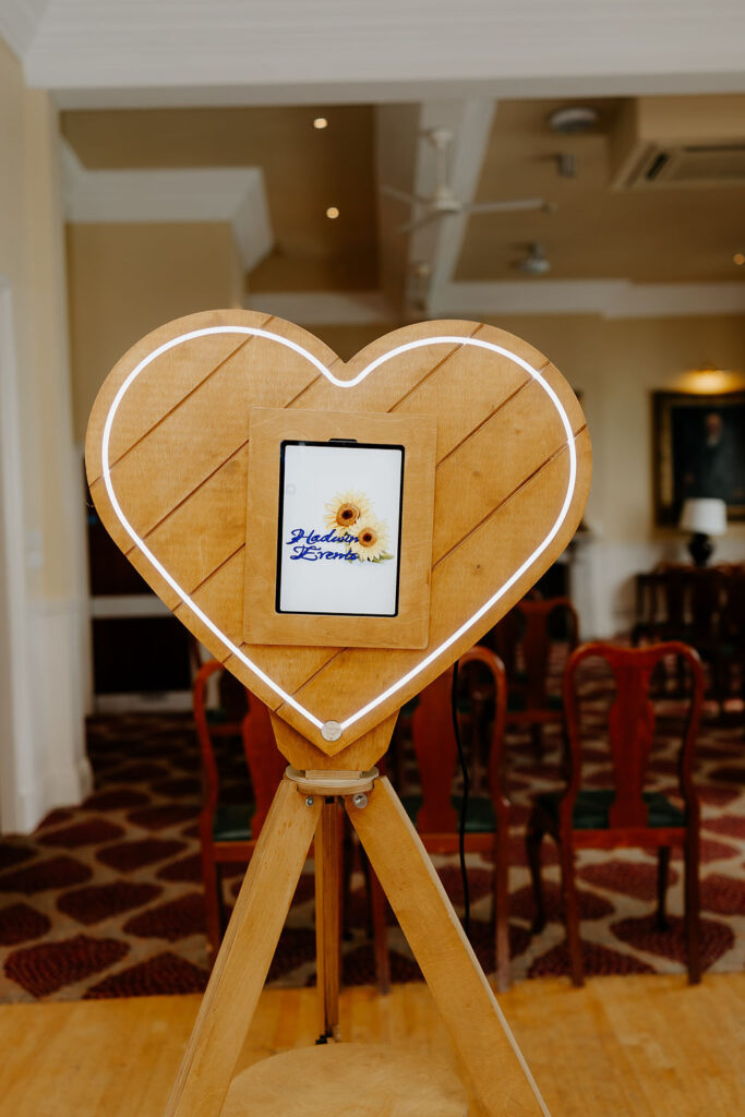 Heart Selfie mirror